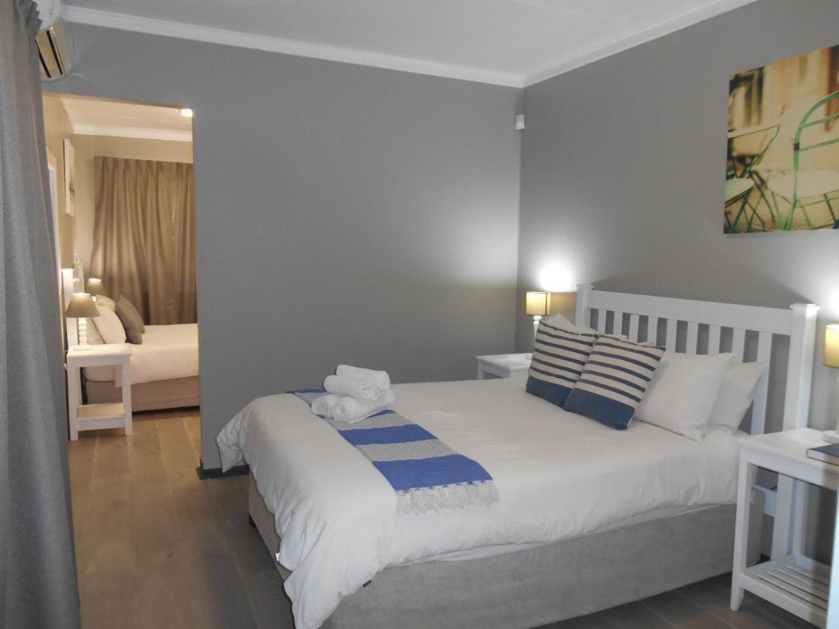 Oakwood Lodge Bloemfontein Exteriör bild